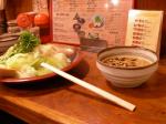 会場前のつけ麺屋で夕食。